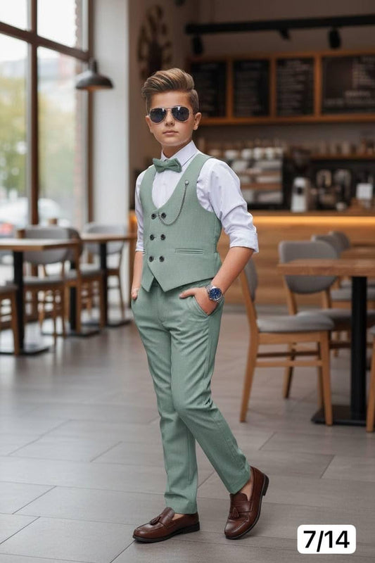 Elegantan komplet za decake