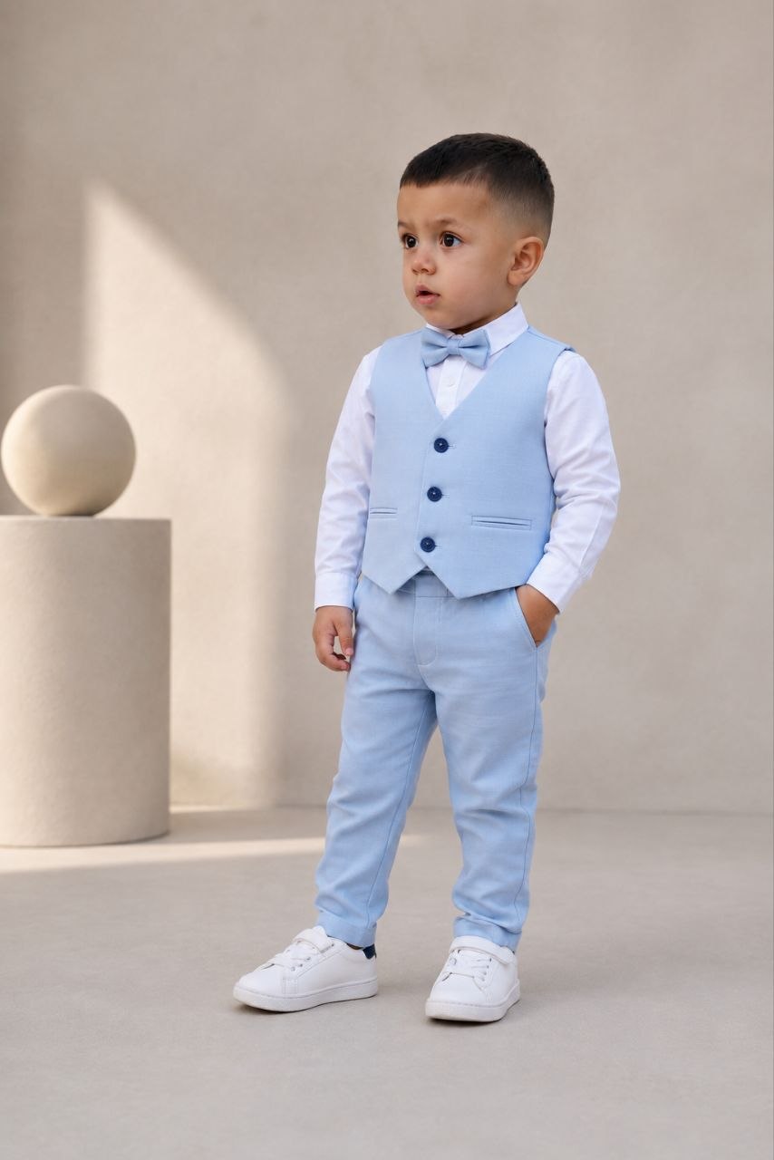 Elegantni kompletic za bebe